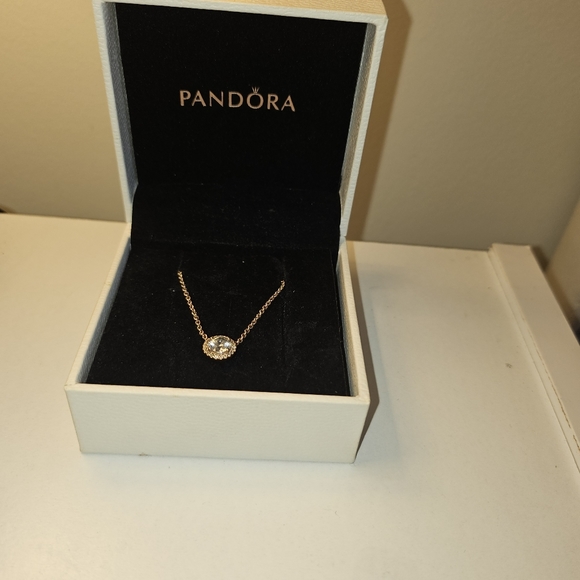 PANDORA Rose Gold Round Sparkle Halo Necklace - Picture 3 of 4
